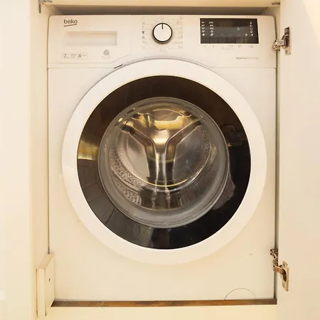 ヴィラ Ingrit Gjoni *