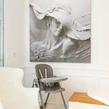 Ingrit Gjoni ヴィラ ドゥラス