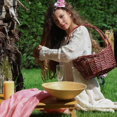 Ingrit Gjoni * دراس