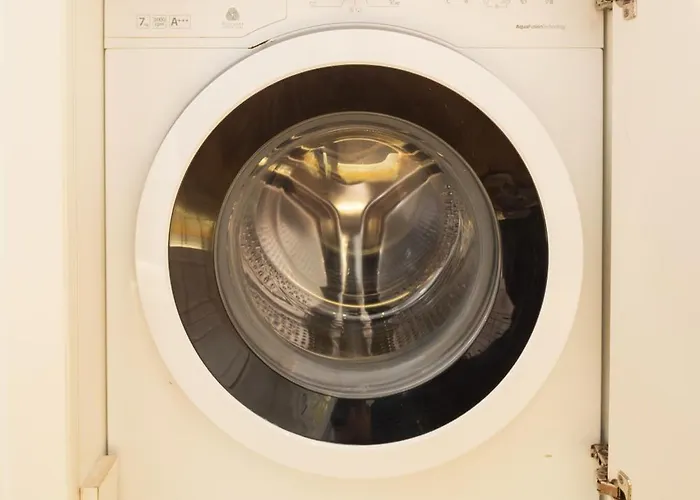 Villa Ingrit Gjoni *