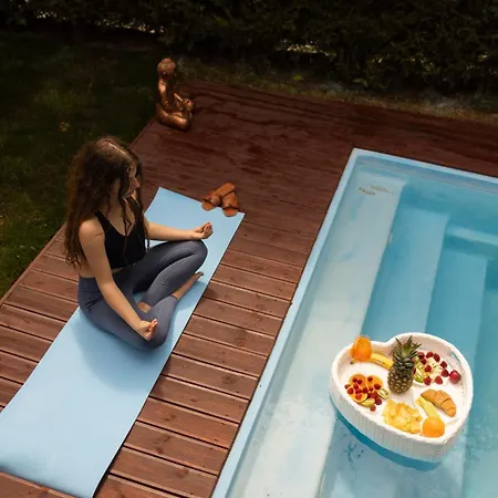 Ingrit Gjoni Villa Draç