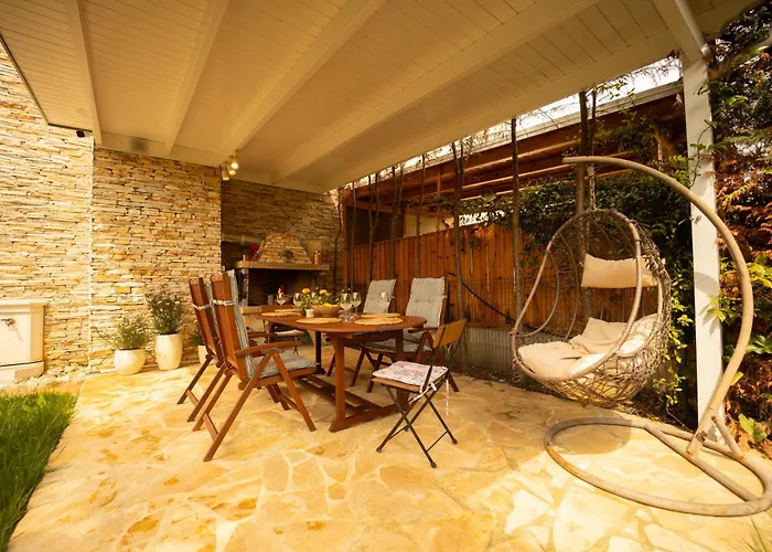 Вилла Ingrit Gjoni Дуррес