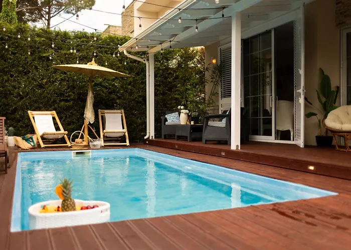 Вилла Ingrit Gjoni Дуррес