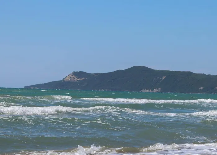 Вилла Ingrit Gjoni Дуррес